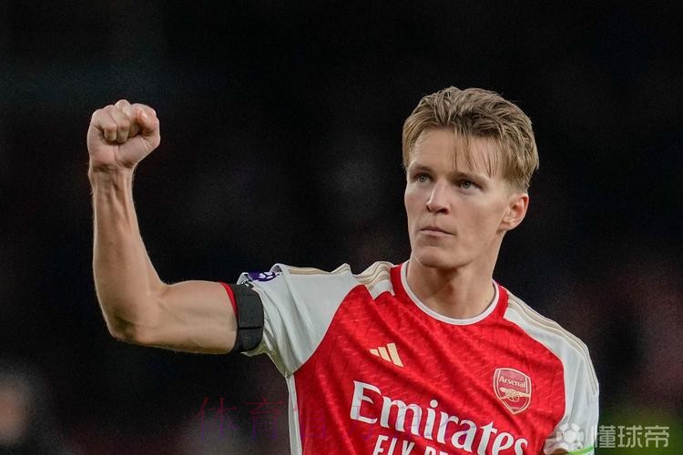 罗马诺:皇马没有任何回购厄德高的条款